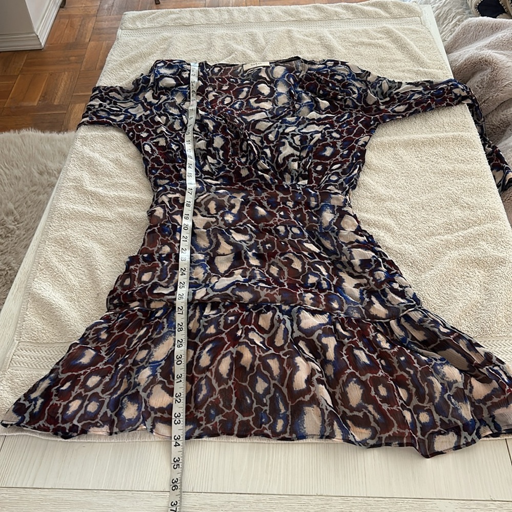 Ba&sh beautiful Robe Cala animal print tiered dress with side zipper and snaps. - Picture 9 of 16